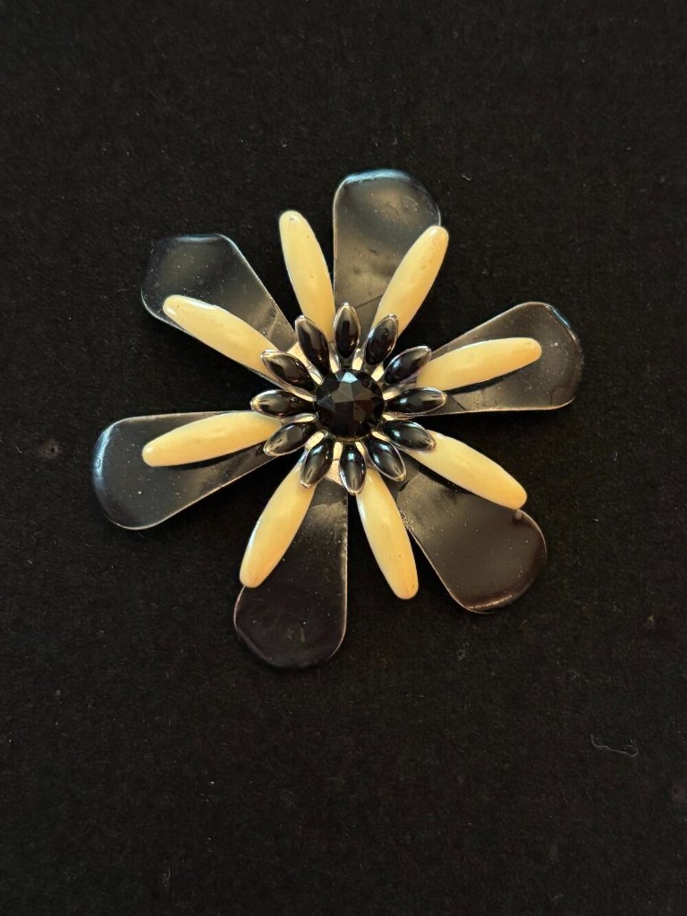 Vintage Black & Off White Layered Enamel Flower Pin Brooch
